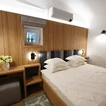 Apartment Beli Labod