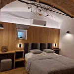 Apartment Beli Labod