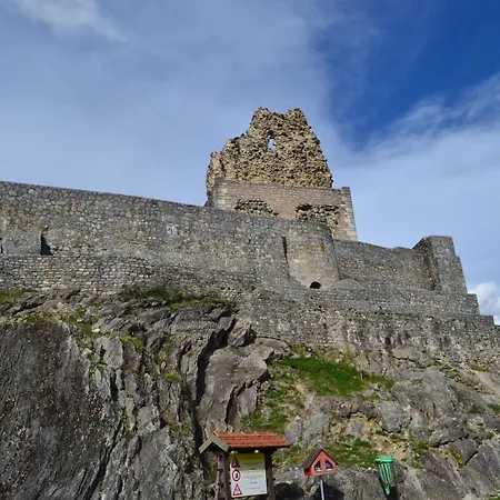 Beli Labod アパート