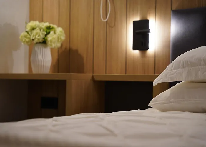 Beli Labod * Medvode